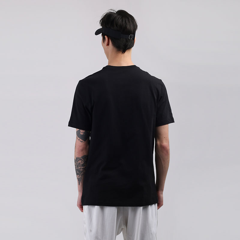 Мужская футболка Nike Court Embroidered Tee (BV5809-010)  - цена, описание, фото 3
